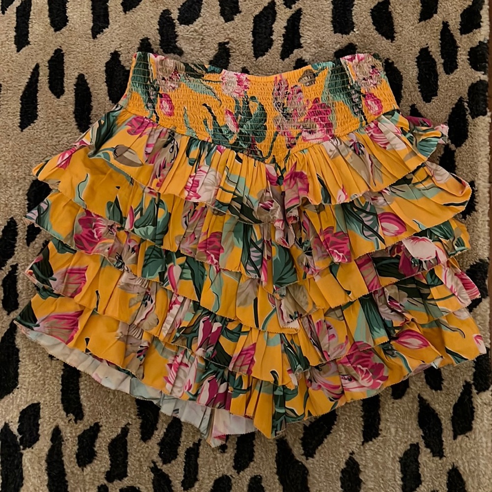 BNWT Anthropologie mini ruffle skirt size XL